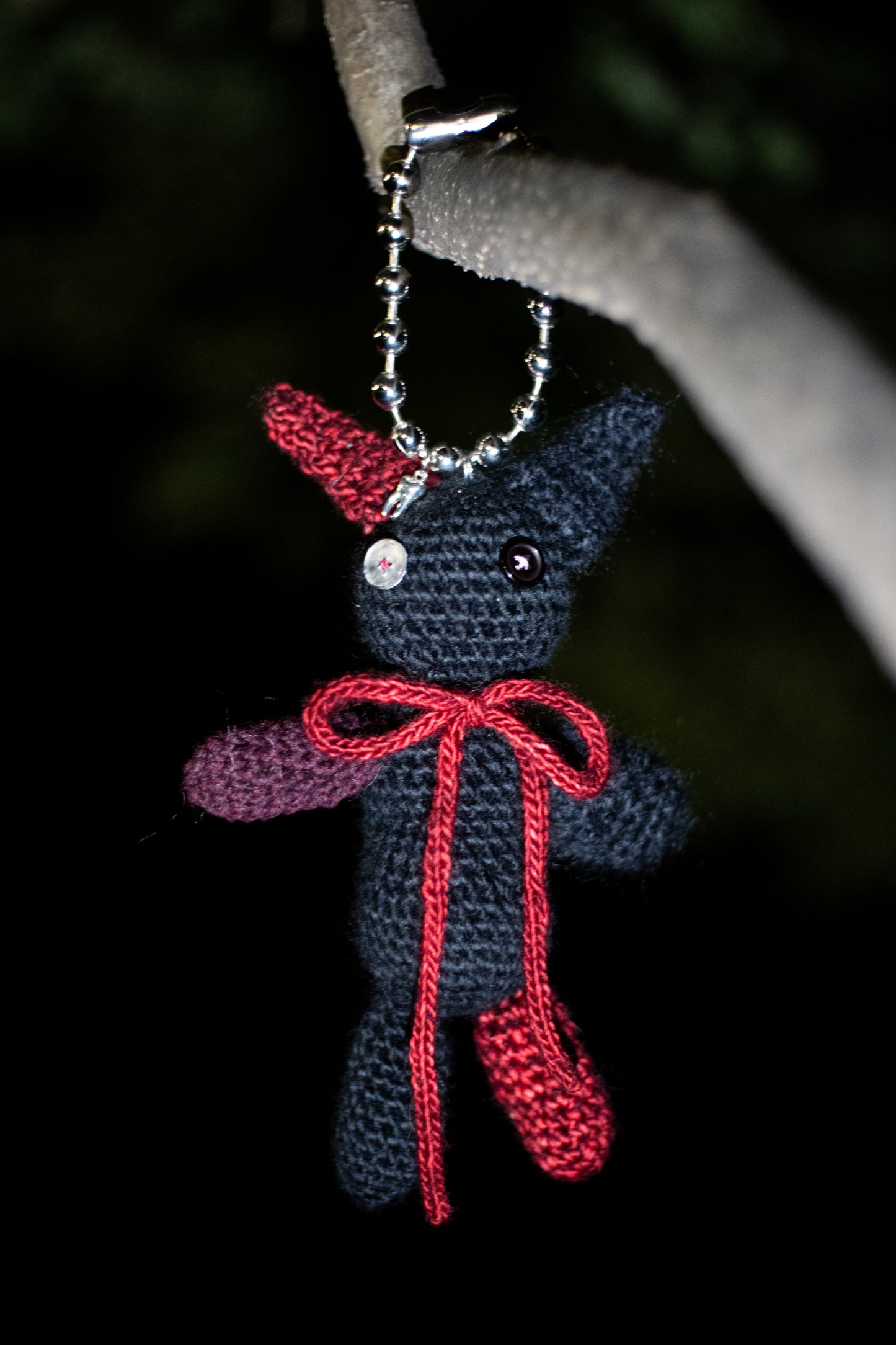 ragdoll bunny charm (black)